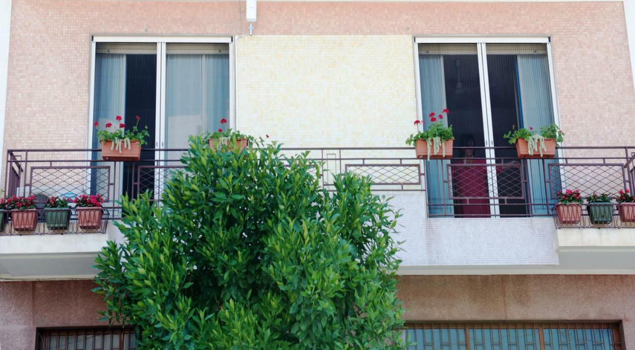 Emiolia Apartment Milazzo Exterior photo